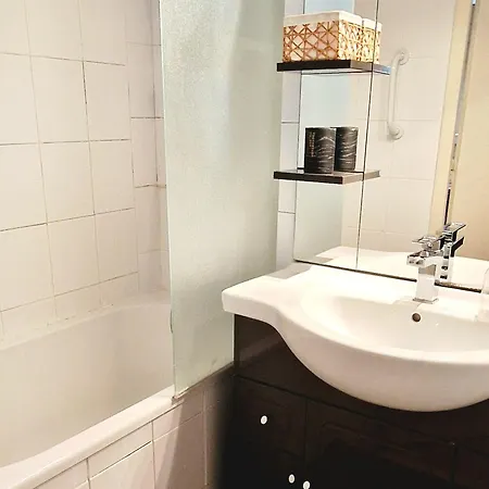 A Montalbert - Fr-1-755-45 La Plagne